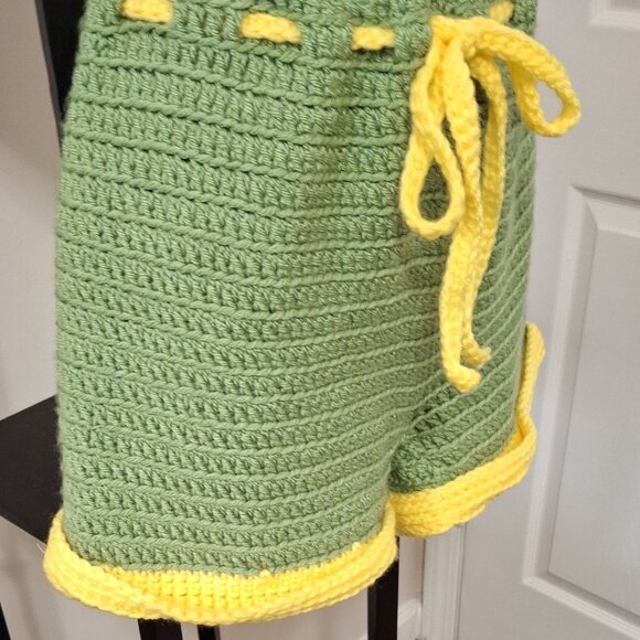 BEACH SHORTS (MED). - Picture 4 of 7